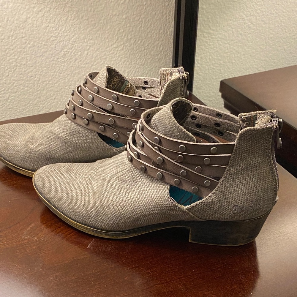 Blowfish Gray Ankle Booties with Brown Straps